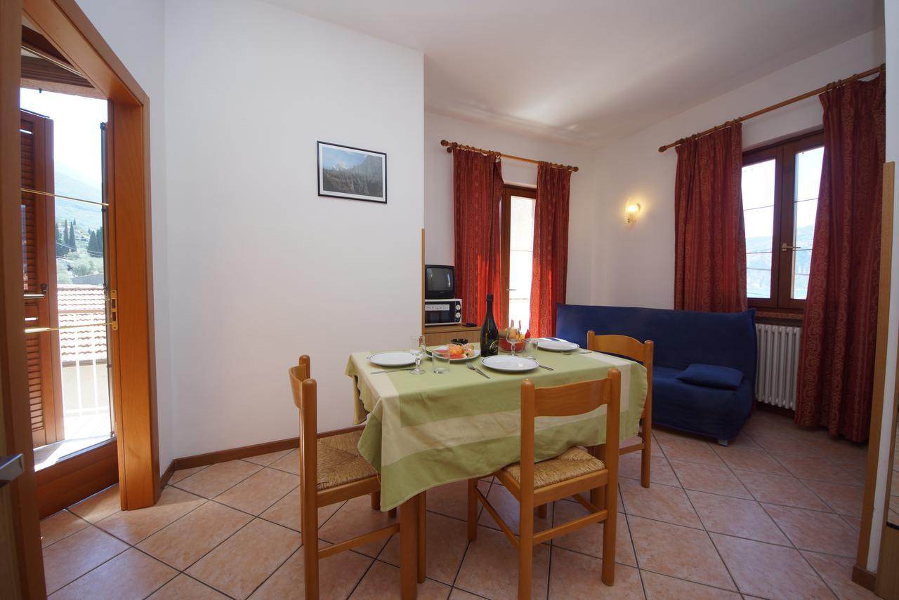 Hotel Alpi Malcesine Bagian luar foto