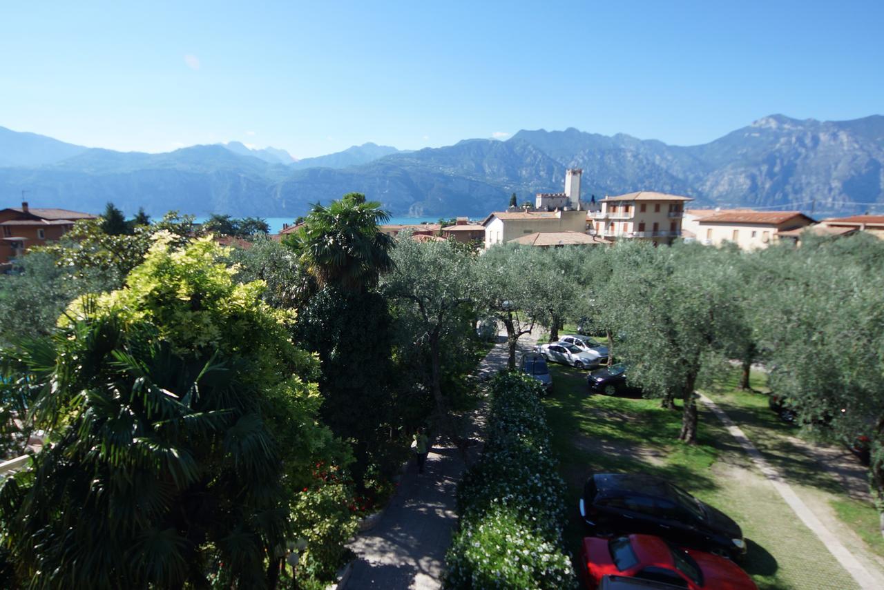 Hotel Alpi Malcesine Bagian luar foto